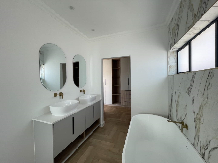 3 Bedroom Property for Sale in Seemeeu Park Western Cape